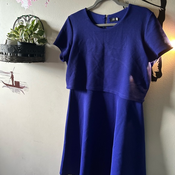 Blue Layered Mini Dress - Picture 6 of 6